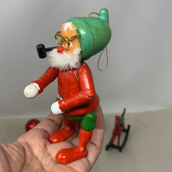 5 pc VINTAGE Christmas tree ornaments: Santa, rocking horse, and 3 round balls - Picture 15 of 17